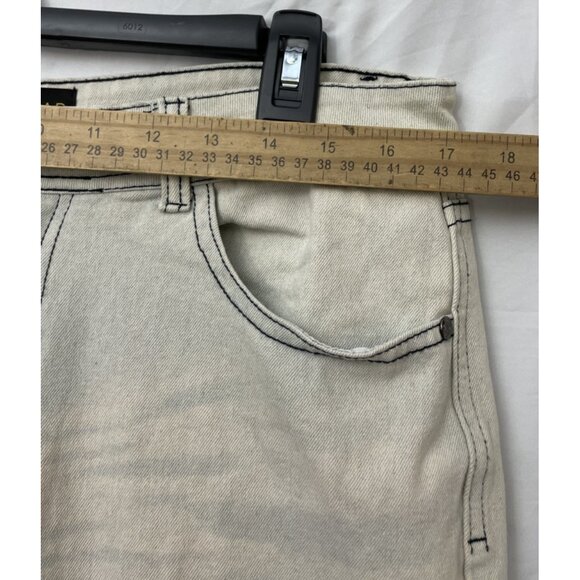 Rocawear Denim Jean Streetwear Shorts Men's Size 30 Light Blue Zip Up Distressed - Picture 6 of 15